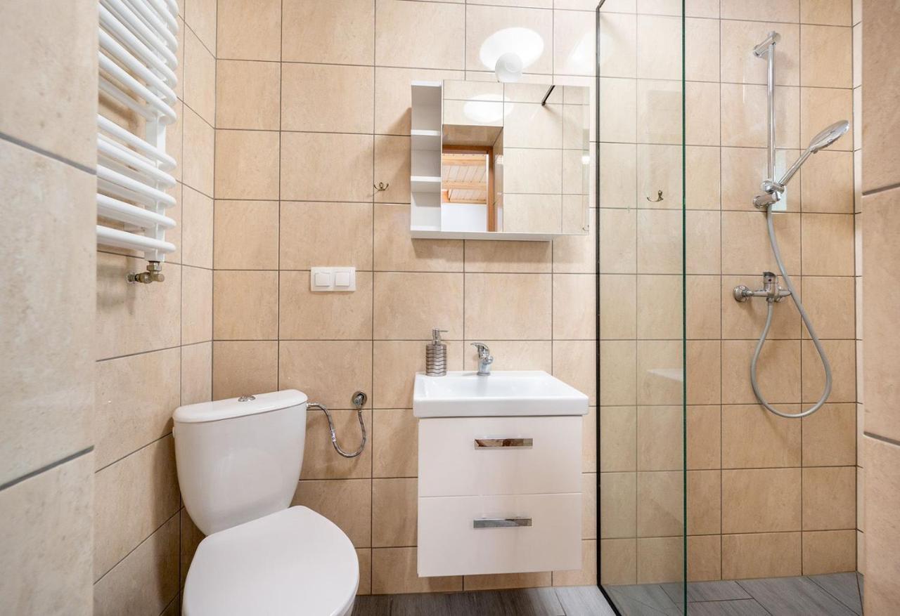 Apartamenty Stodola Jezierzany Dış mekan fotoğraf